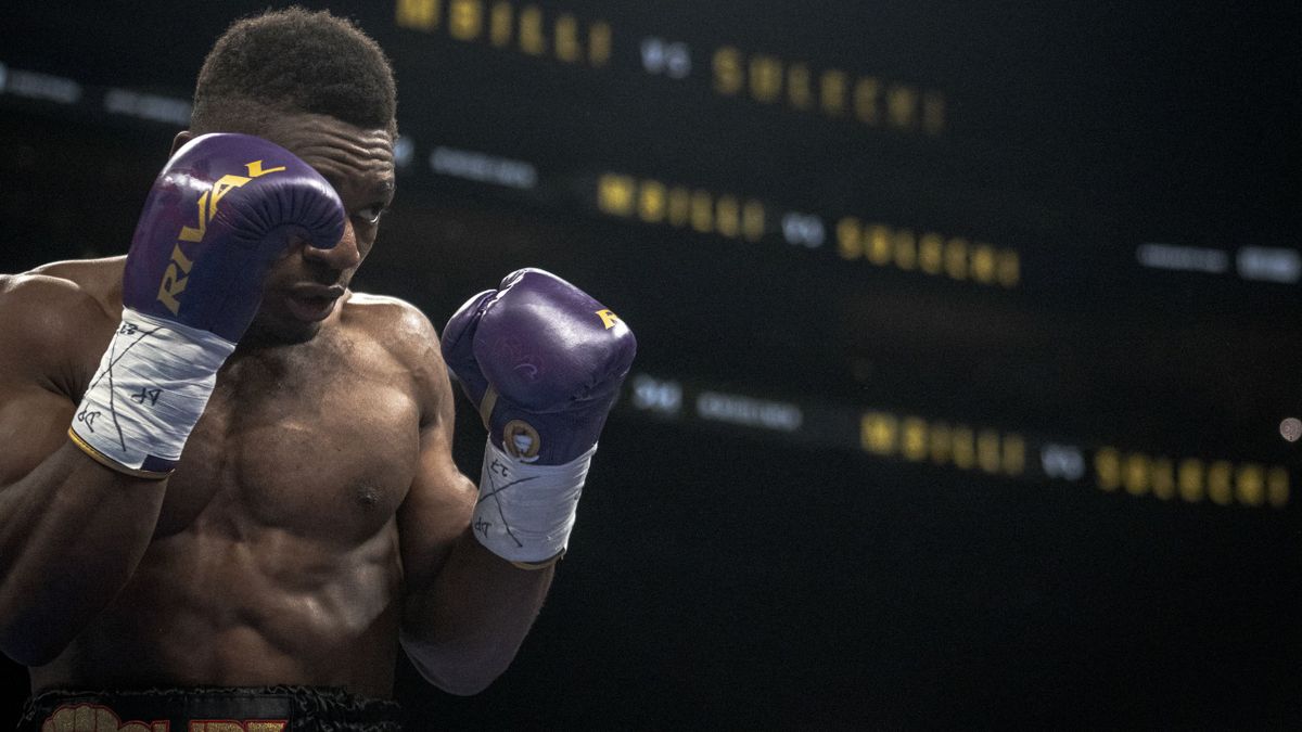 Canelo Álvarez tendría rival para septiembre: Christian M'billi en la mira