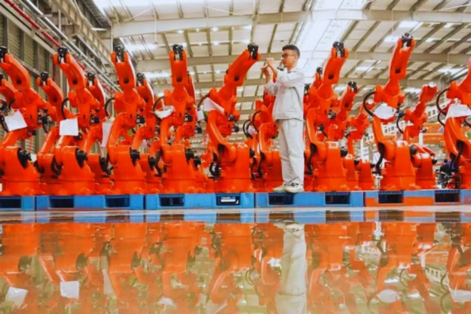 IA industrial China: robots cambian el futuro del trabajo