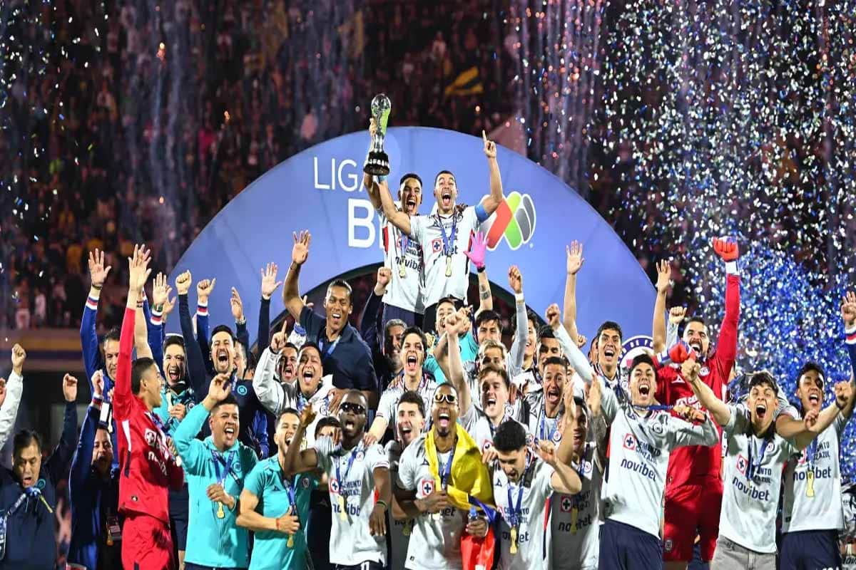 Toluca vs Cruz Azul definirá al Campeón de Campeones 2026 Toluca vs Cruz Azul definirá al nuevo Campeón de Campeones 2026