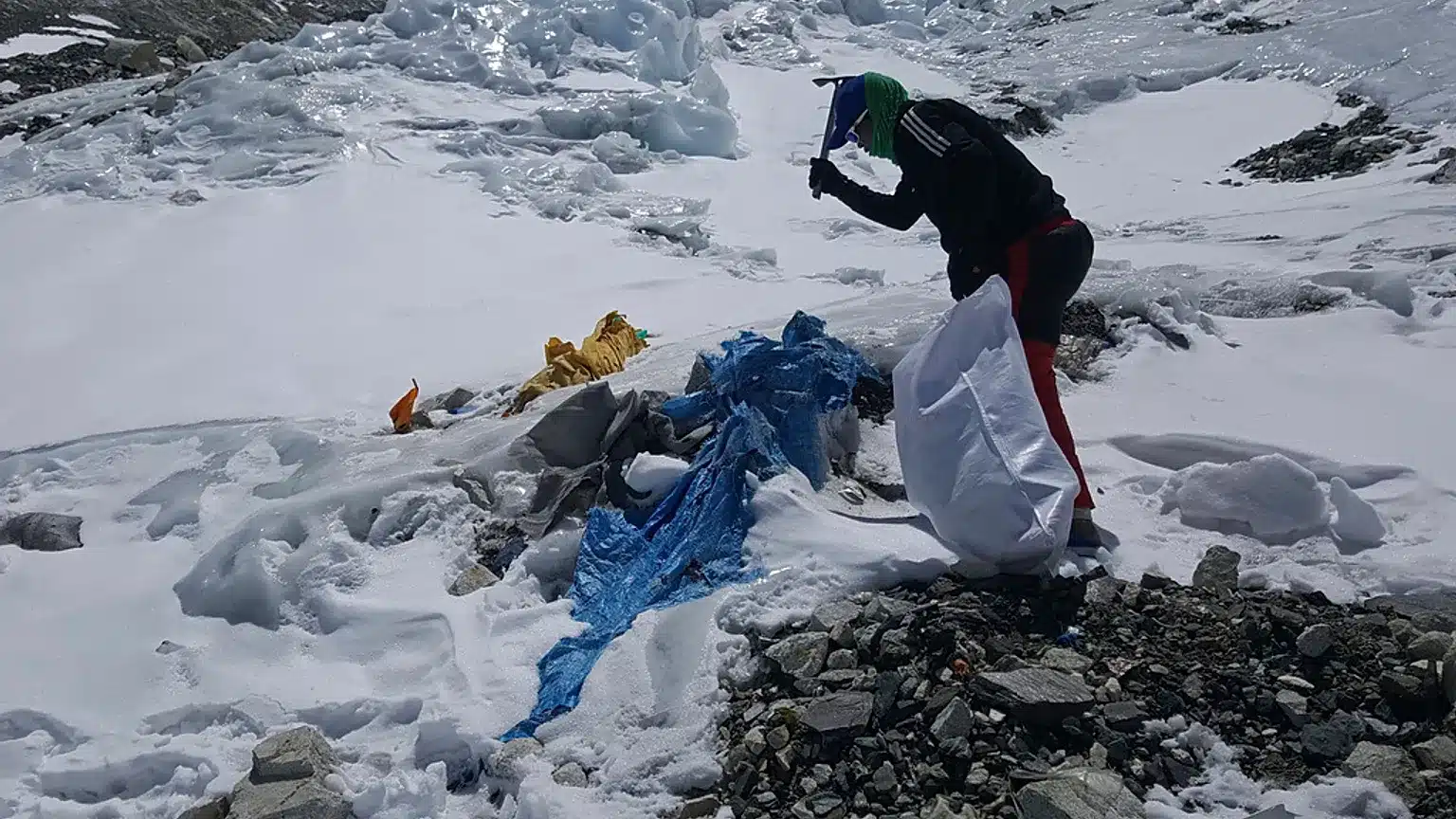 cadáveres en el Everest que nadie retira
