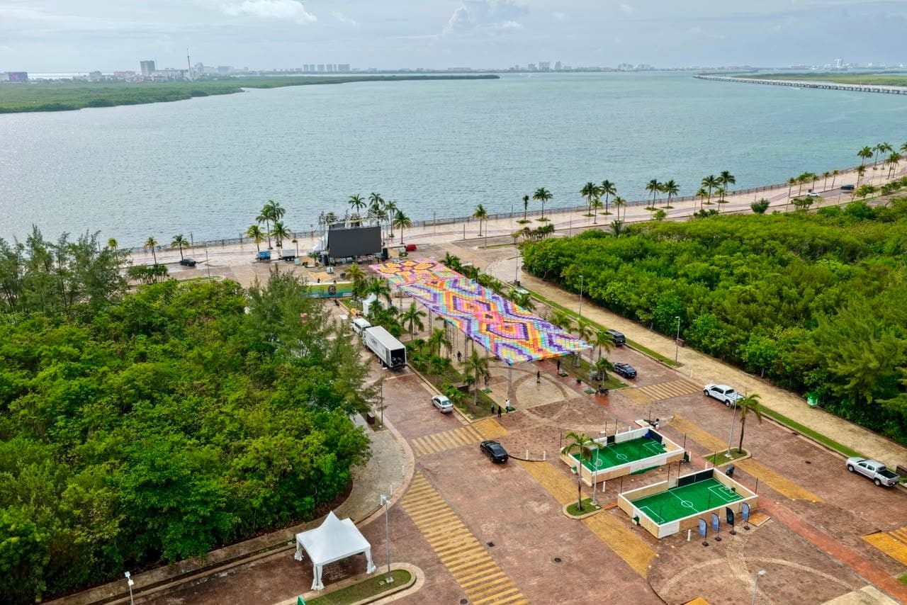 Por lluvias en Cancún, Teatro de la Ciudad sería sede alterna para ver el Mundial Por lluvias en Cancún, Teatro de la Ciudad sería sede alterna para ver el Mundial