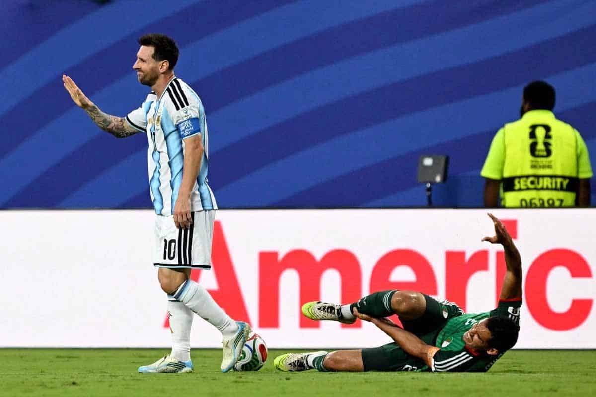 Argelia reclama sanción a Messi tras caer 3-0 en Mundial