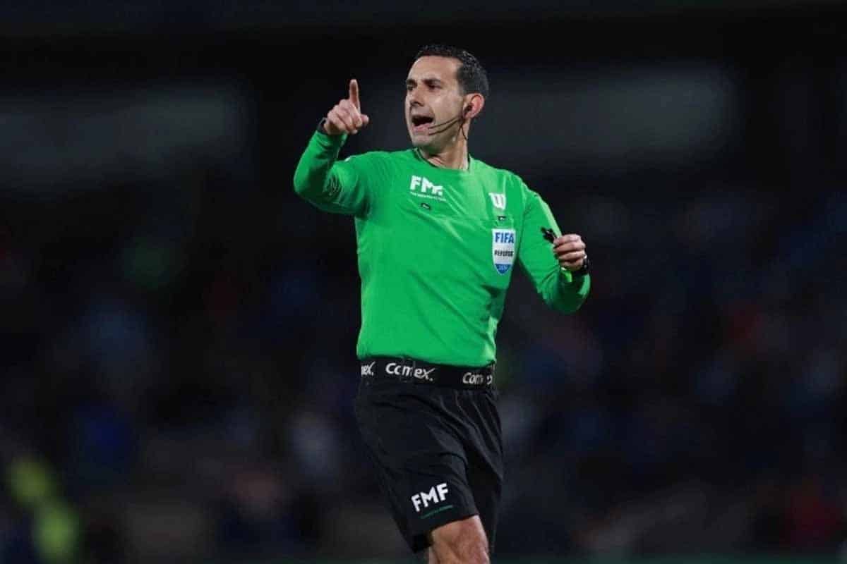 César Ramos supera marca histórica de árbitros mexicanos en un mundial