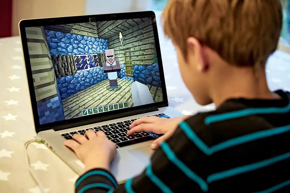 Cómo protegerte del Malware oculto en videos y mods de Minecraft