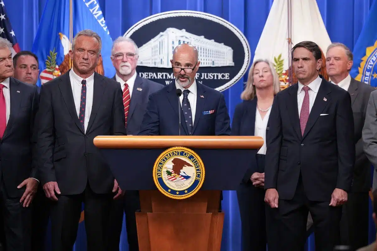 DEA intensifica la guerra contra cárteles de Sinaloa y CJNG en frontera