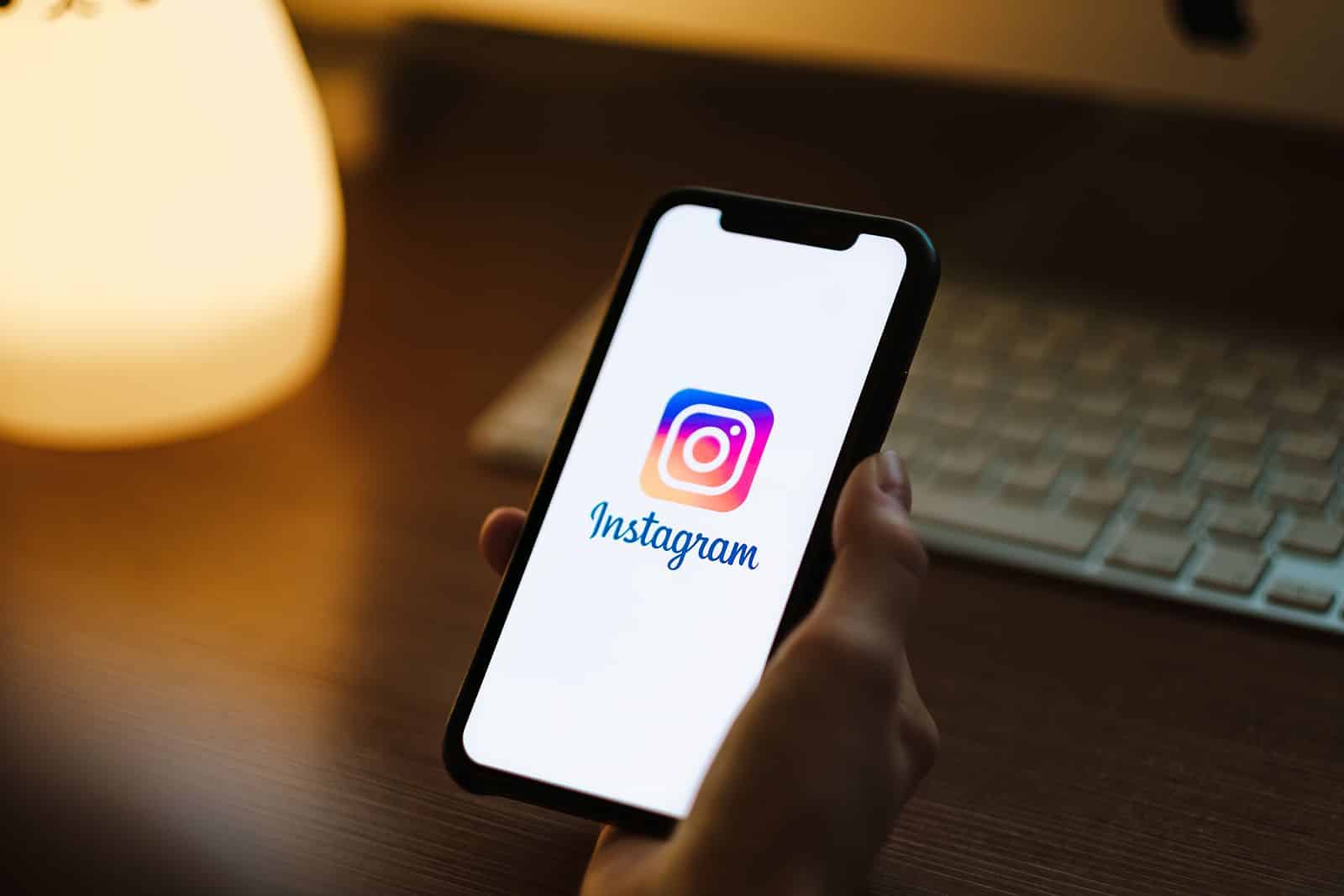 Guardar contenido de Instagram: por qué requiere tanto esfuerzo y cómo hacerlo bien