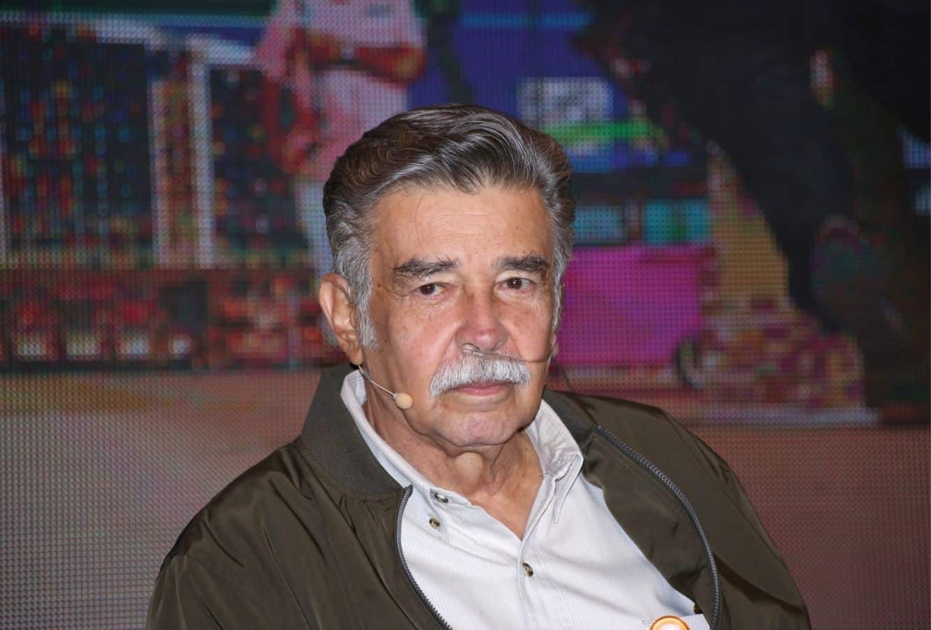 Jorge Ortiz de Pinedo- el rey de la comedia televisiva en México Jorge Ortiz de Pinedo- el rey de la comedia televisiva en México