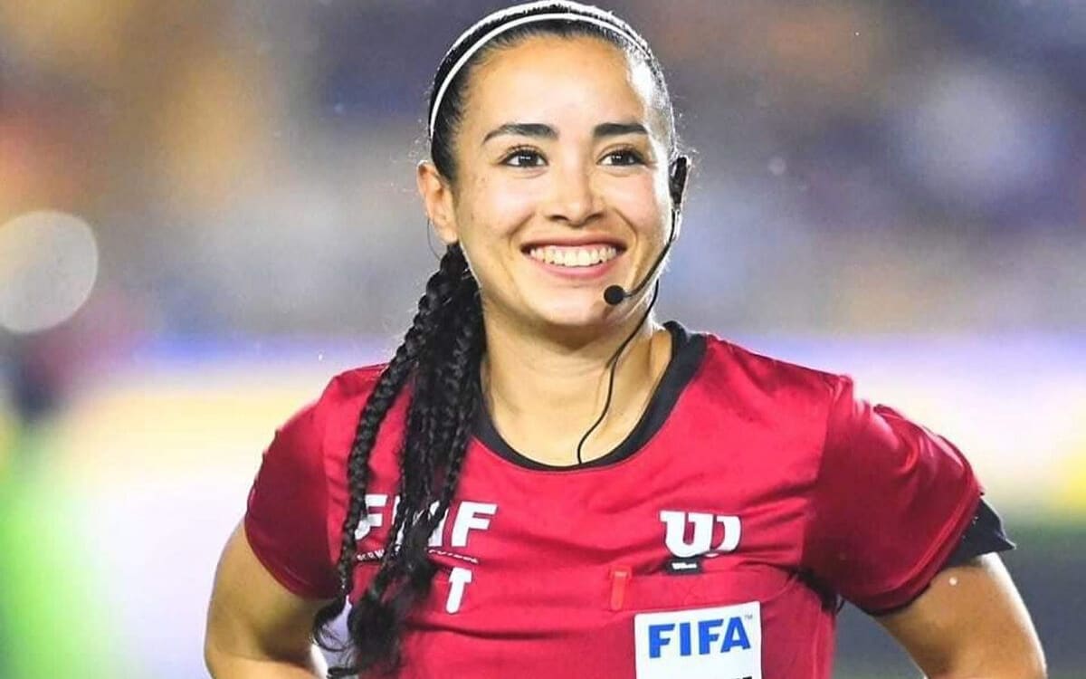 Katia Itzel García: La mujer que rompe barreras en el arbitraje