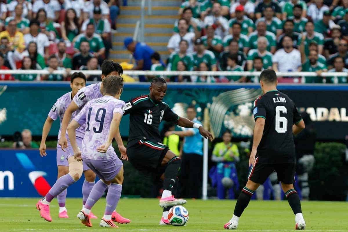 México confirma triunfo ante Corea y toma cima del sector A México confirma triunfo ante Corea y toma cima del sector A