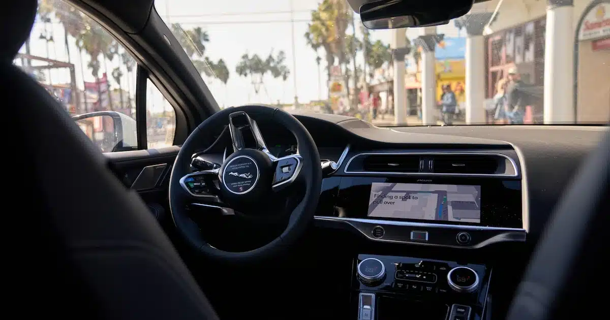 Robotaxis: el avance de Uber que transforma el transporte y el empleo