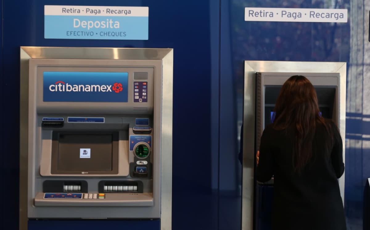 Bancos pedirá reconocimiento facial para retiros con la nueva regulación Bancos pedirá reconocimiento facial para retiros con la nueva regulación