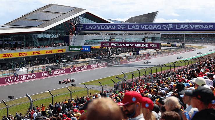 GP Gran Bretaña- Horarios, transmisión y Checo Pérez con Cadillac GP Gran Bretaña: Horarios, transmisión y Checo Pérez con Cadillac