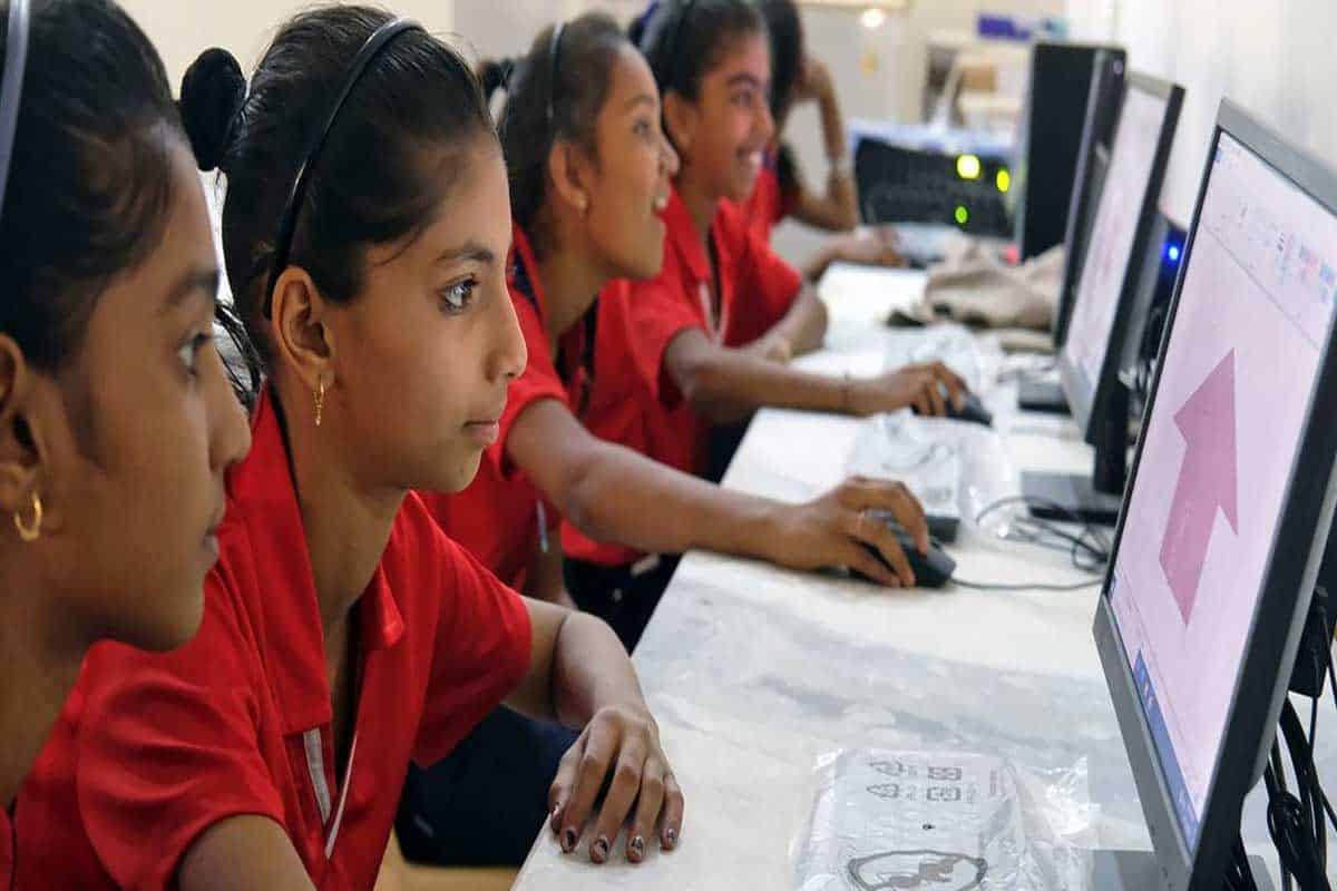 Inteligencia artificial avanza y exige nuevas reglas globales