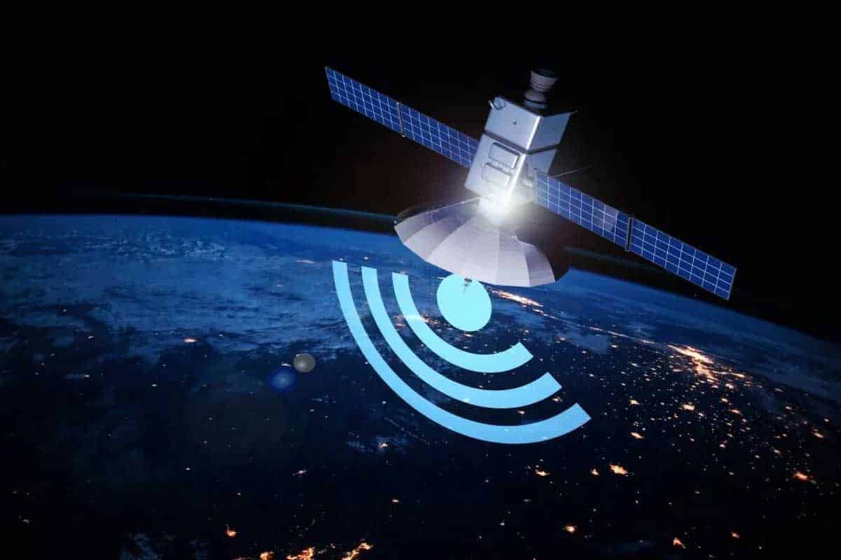 Internet satelital reduce brecha digital pese a su costo Internet satelital reduce brecha digital pese a su costo
