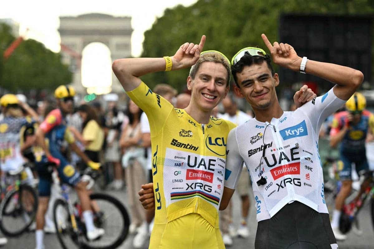 Isaac del Toro gana podio y marca récord mexicano en Tour
