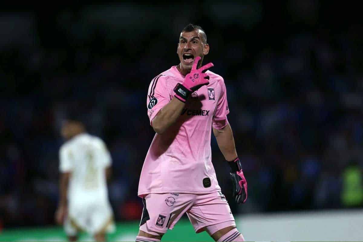 Nahuel Guzmán recibe siete partidos de sanción en Concacaf