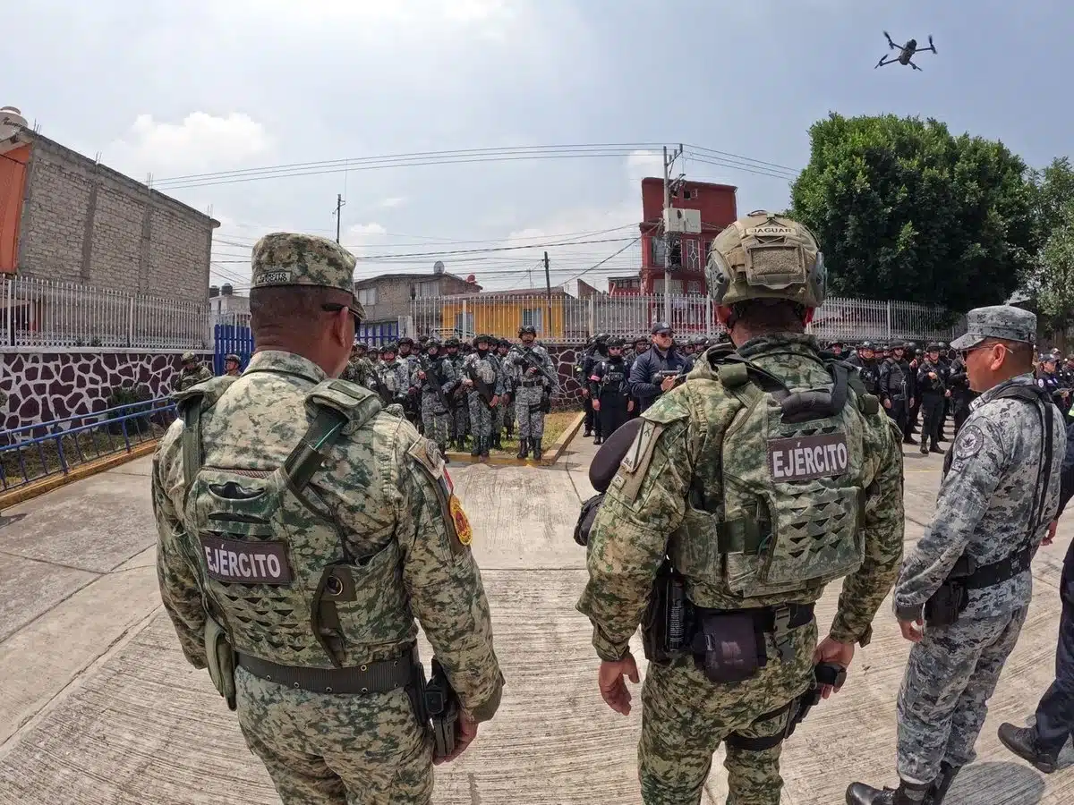 Naucalpan refuerza la seguridad con más de 200 elementos federales y estatales Naucalpan refuerza la seguridad con más de 200 elementos federales y estatales