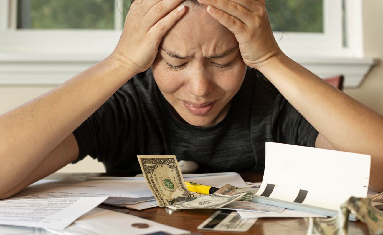 Problemas de dinero aceleran el envejecimiento cerebral según estudio Problemas de dinero aceleran el envejecimiento cerebral según estudio