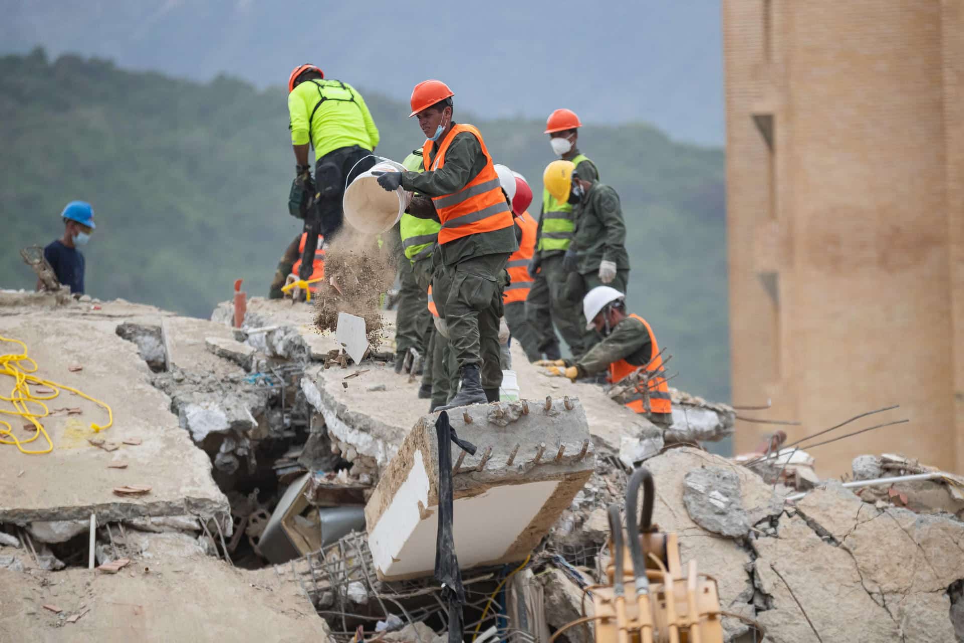 Pruebas de ADN tras un terremoto: Así identifican a las víctimas
