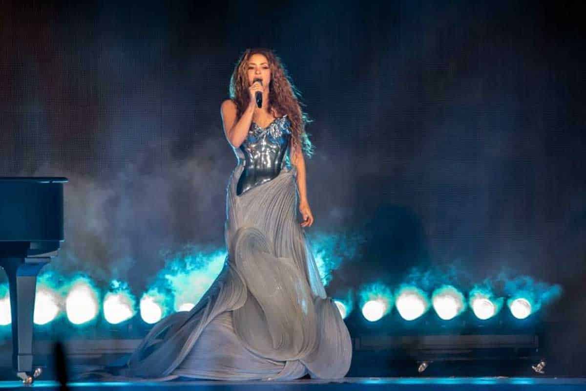 Shakira confirma apoyo educativo tras terremotos en Venezuela Shakira confirma apoyo educativo tras terremotos en Venezuela