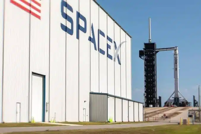iPhone de Musk el rumor que sacude la carrera por el futuro del smartphone iPhone de Musk: el rumor que sacude la carrera por el futuro del smartphone