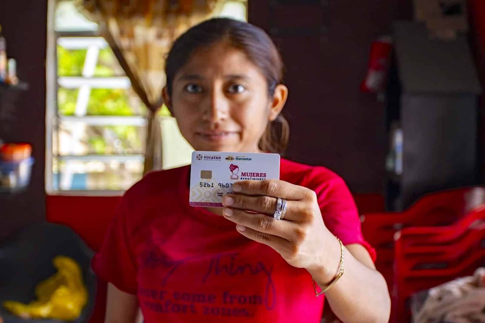 Inicia pago de apoyo Mujeres Renacimiento en Yucatán