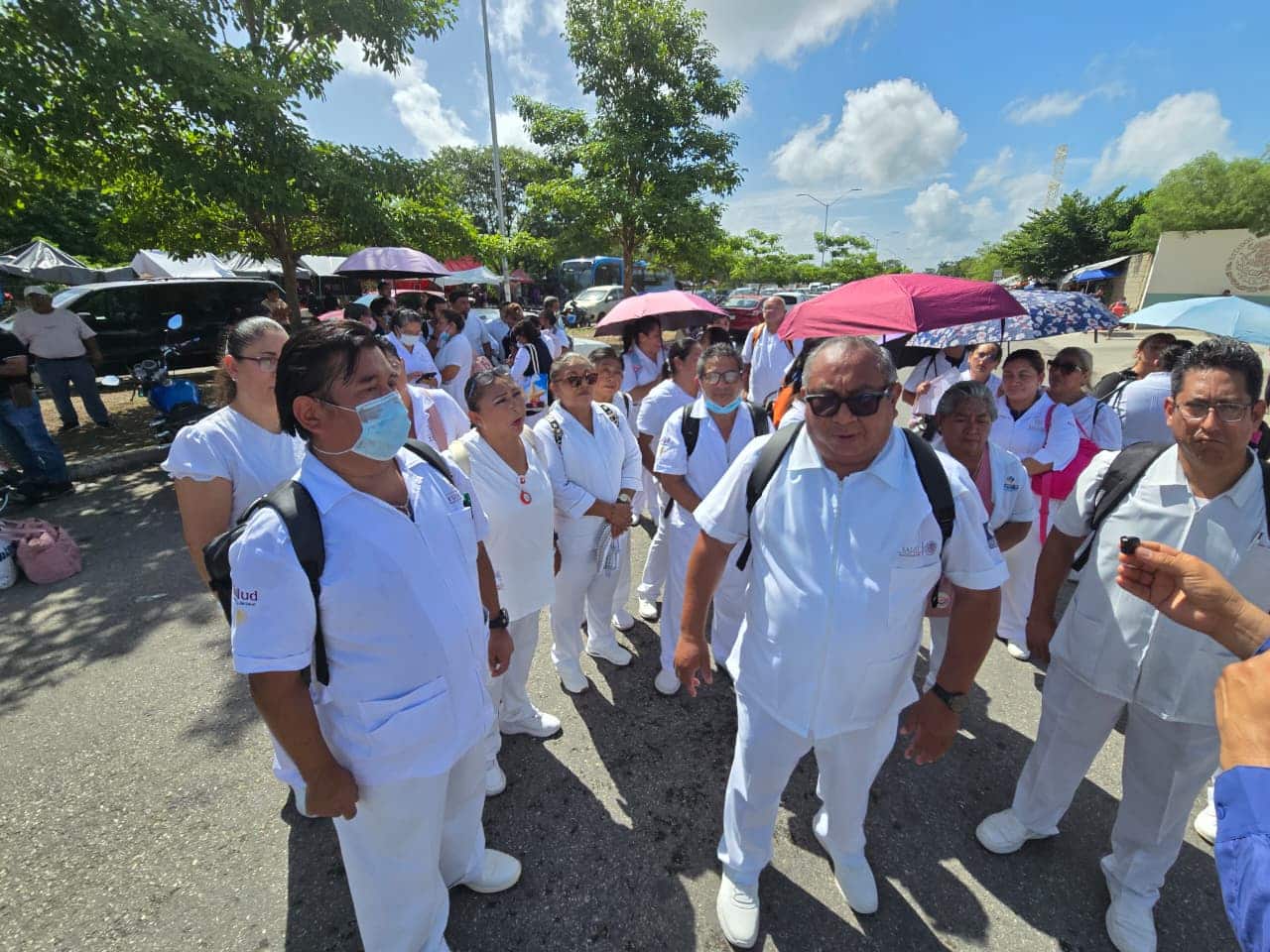 Protestan enfermeros por falta de personal en el nuevo Hospital O'Horán Protestan enfermeros por falta de personal en el nuevo Hospital O'Horán
