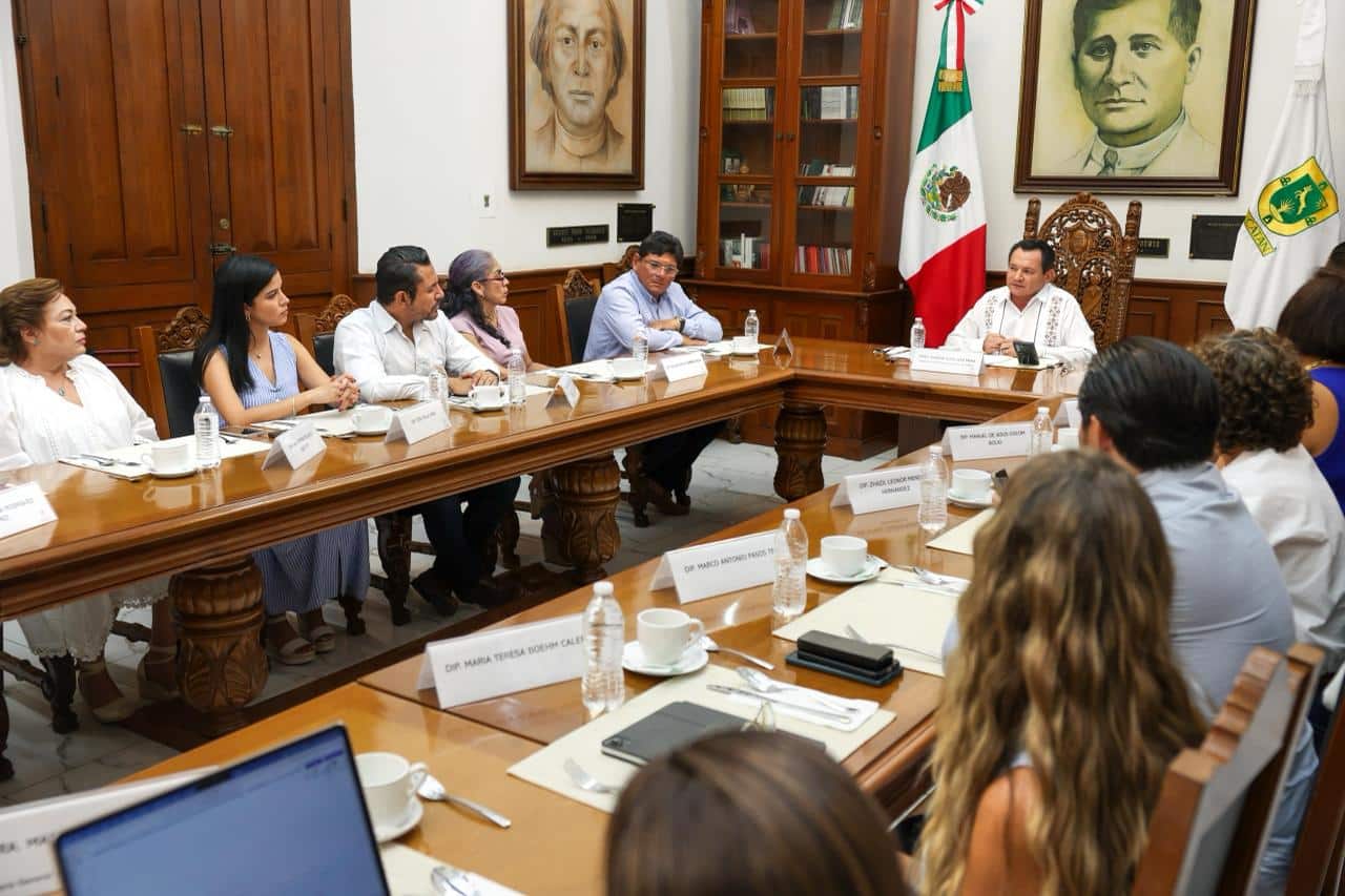 Presenta Díaz Mena Plan Metropolitano a legisladores