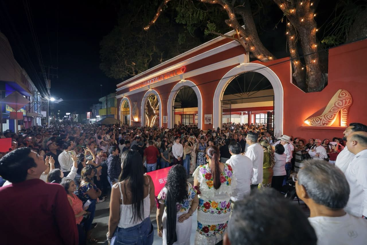 Ticuleños estrenan mercado municipal