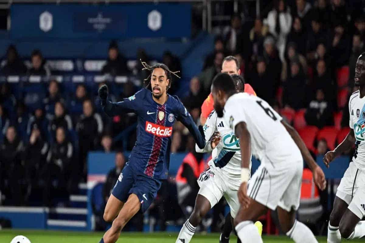 Bradley Barcola quién es y por qué Liverpool pagó una cifra récord Bradley Barcola: quién es y por qué Liverpool pagó una cifra récord