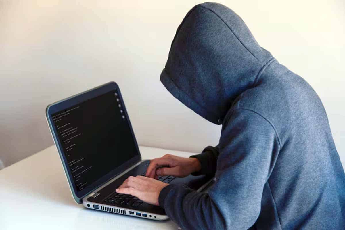 Ciberseguridad cuentas activas elevan riesgo tras despidos Ciberseguridad: cuentas activas elevan riesgo tras despidos
