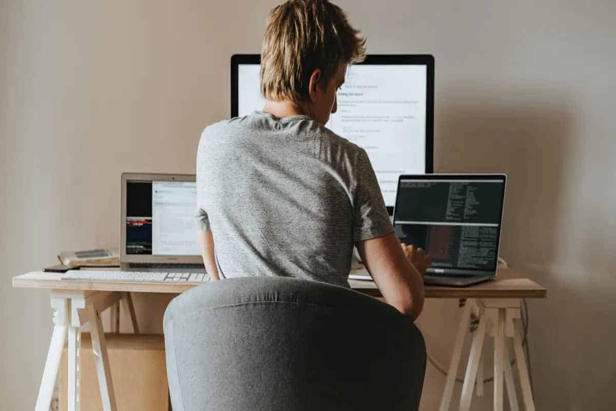 Empleos en México IA amenaza 4.9% del mercado laboral Empleos en México: IA amenaza 4.9% del mercado laboral