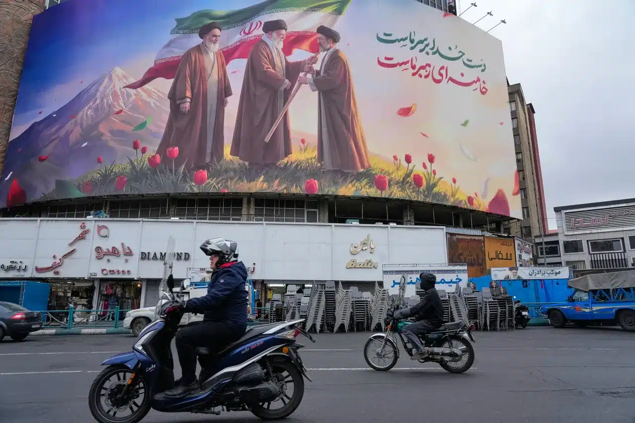 Irán desafía a Trump por el control del estrecho de Ormuz Irán desafía a Trump por el control del estrecho de Ormuz