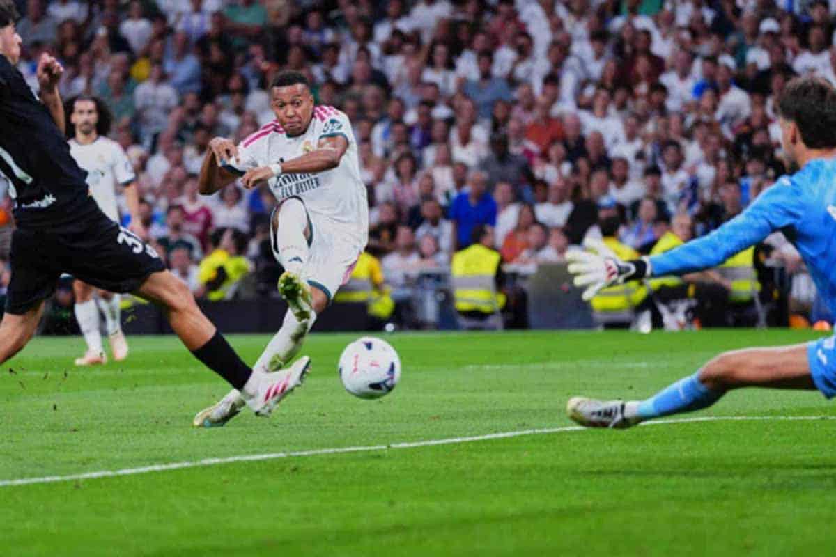 Kylian Mbappé: todos sus hat-tricks y cuándo los hizo