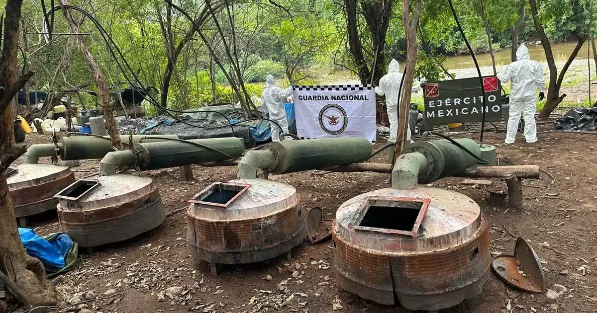 Plan Michoacán deja 15 detenidos y tres laboratorios desmantelados