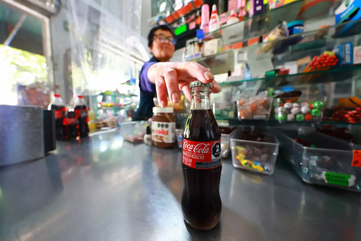 ¿Qué es el IEPS y por qué hace que los refrescos sean cada vez más caros?