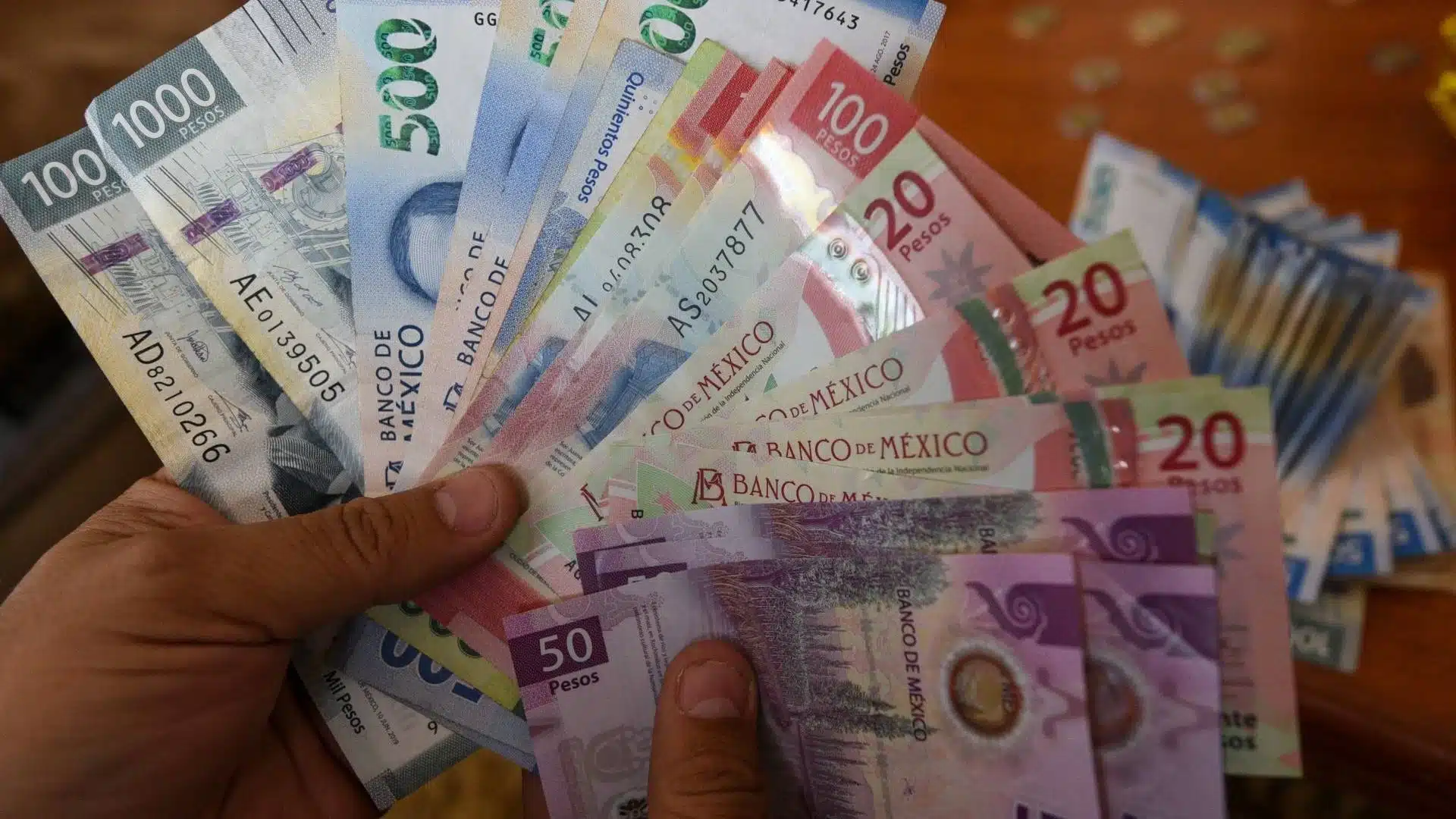 Cómo ahorrar $1,000 pesos al mes sin sentir que te estás privando ¿Cómo ahorrar $1,000 pesos al mes sin sentir que te estás privando?