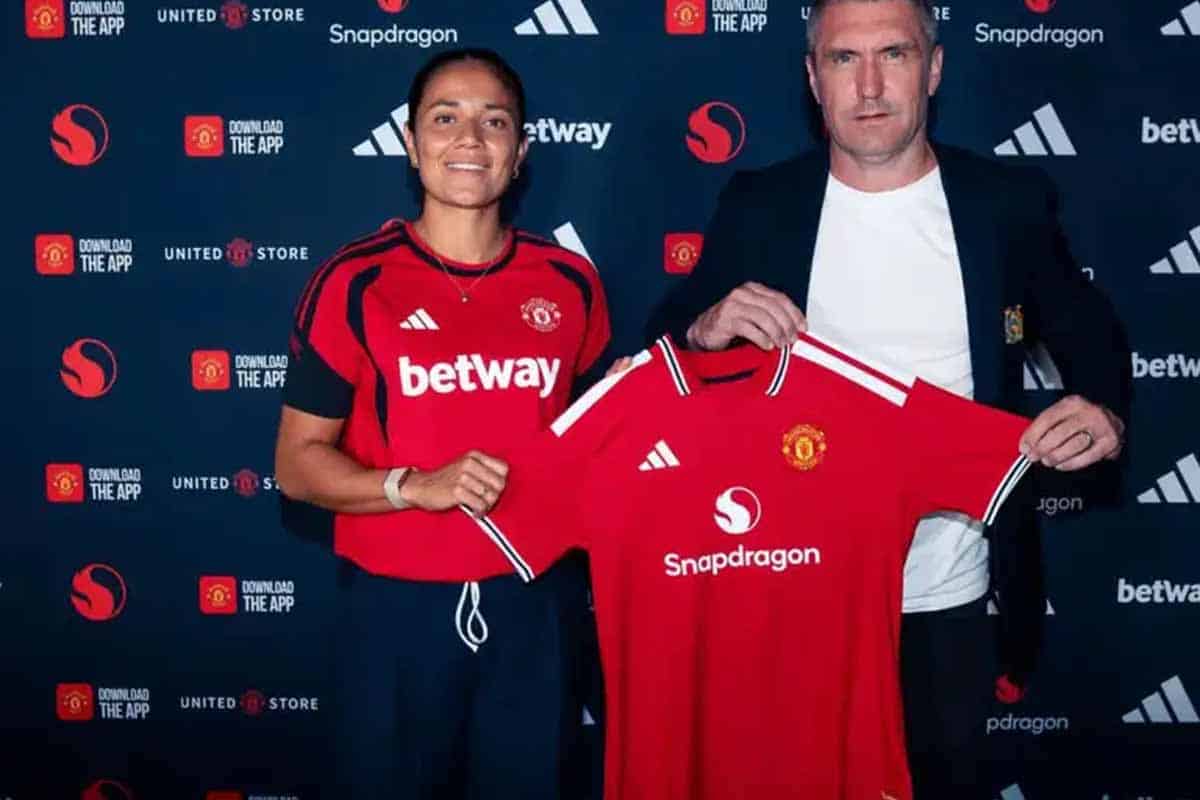 Rebeca Bernal quién es y cómo llegó la mexicana al Manchester United Rebeca Bernal: quién es y cómo llegó la mexicana al Manchester United
