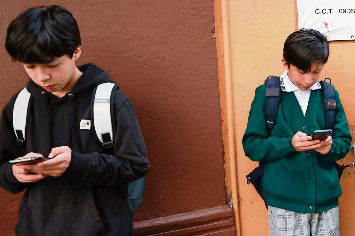 SEP cuáles serán las sanciones si un alumno usa el celular en la escuela SEP: ¿cuáles serán las sanciones si un alumno usa el celular en la escuela?