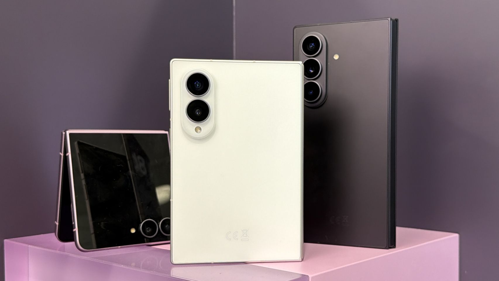 Samsung prepara hasta 5 celulares plegables para 2027: modelos y novedades