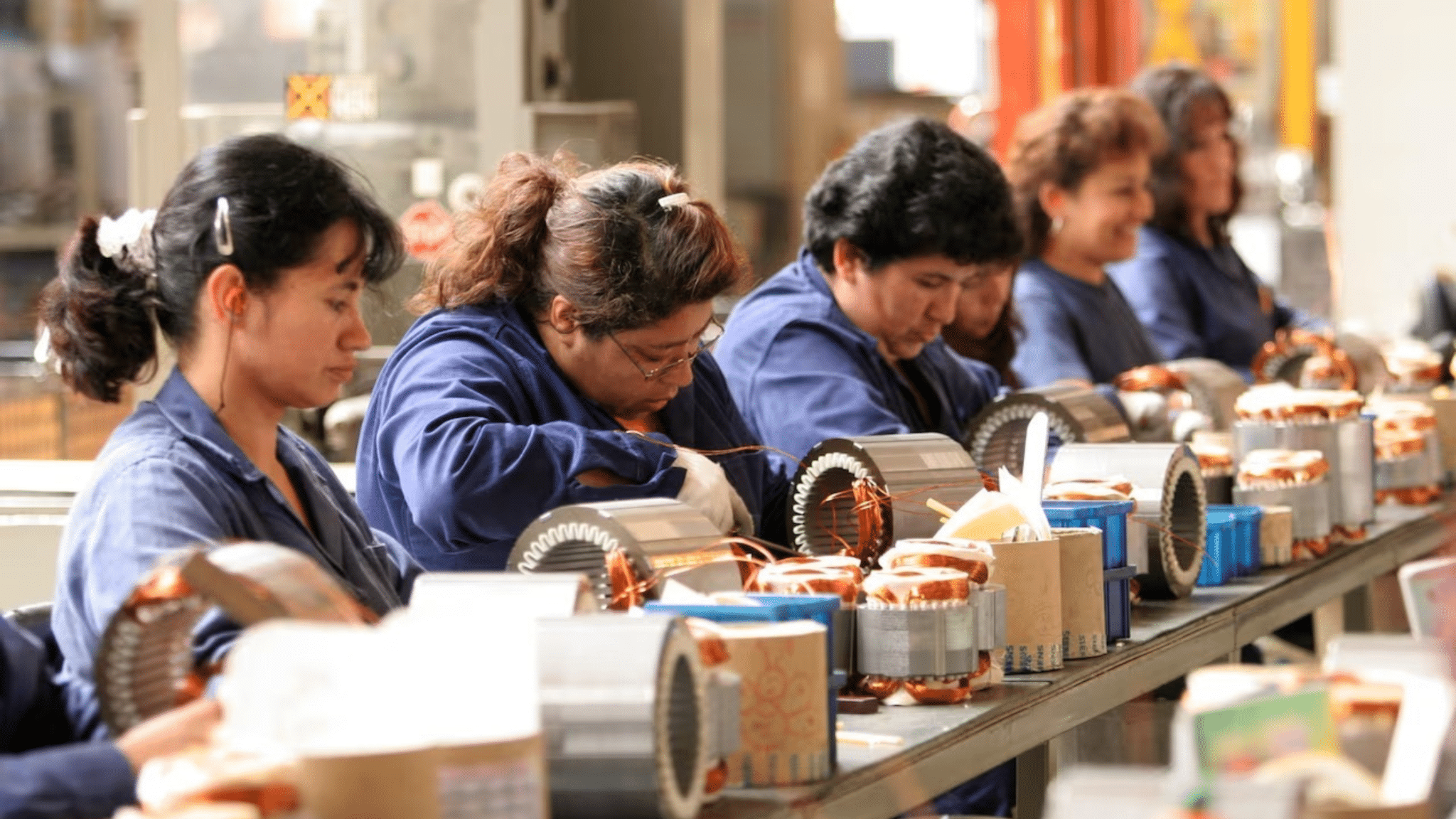 Más de 25 millones de mujeres tuvieron empleo durante agosto de 2026, 748 mil más que un año antes. Sin embargo, 55.5% trabajó en la informalidad y también aumentaron las condiciones críticas de ocupación.